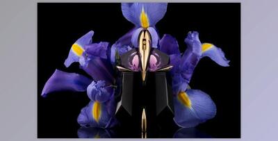 Photigy – Making a commercial shot of a perfume product